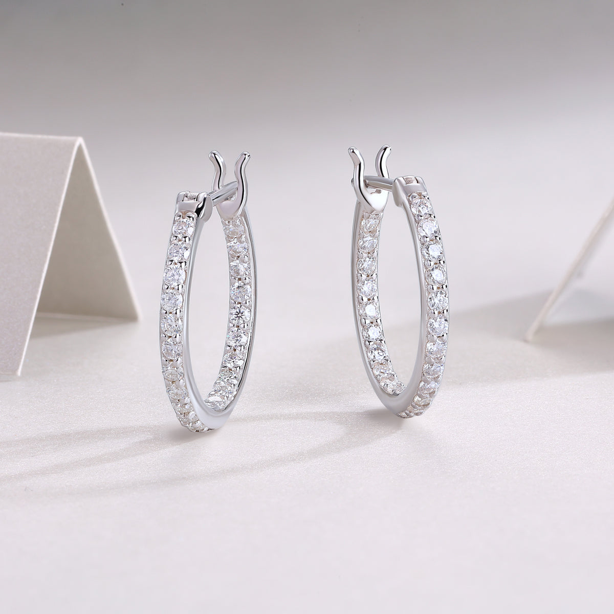 18K Gold Eternal Circle Earrings