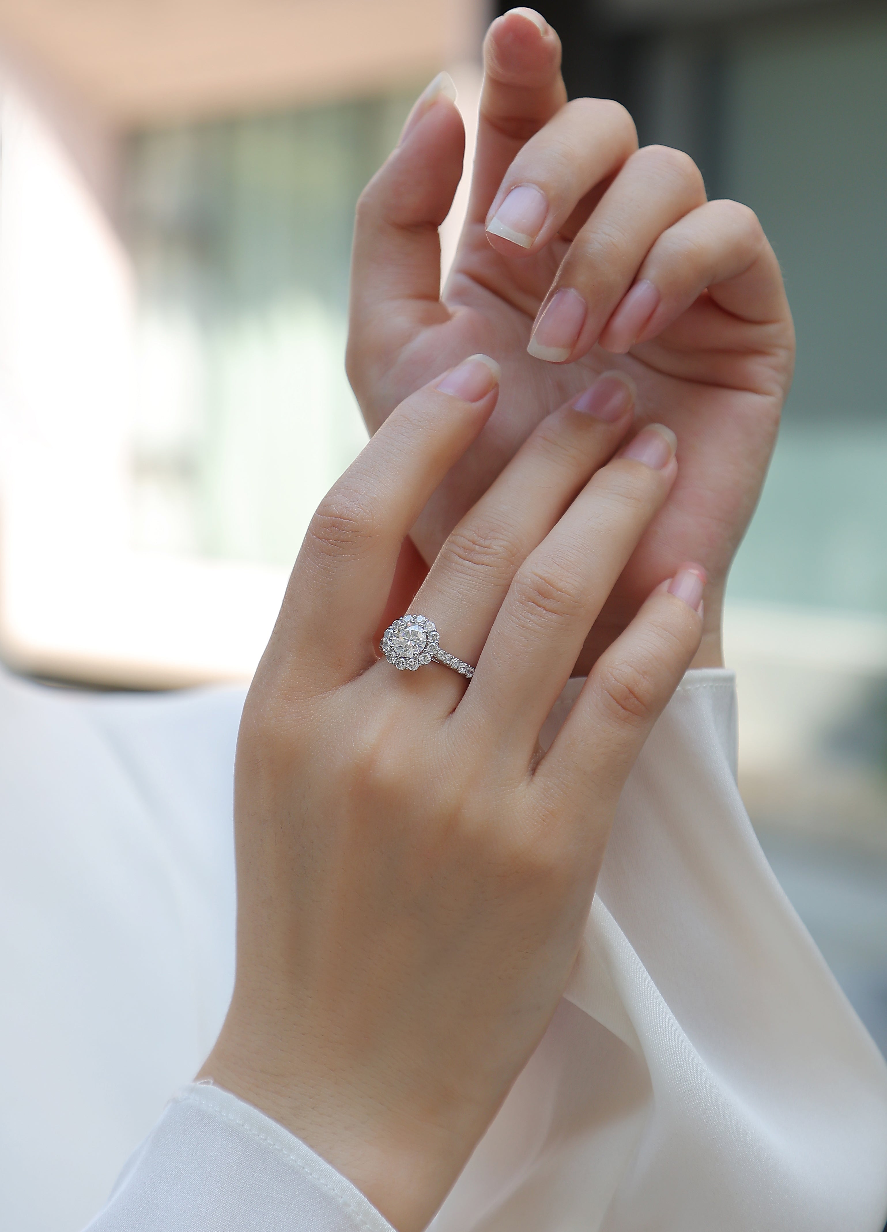 18K Gold Celestia Diamond Ring