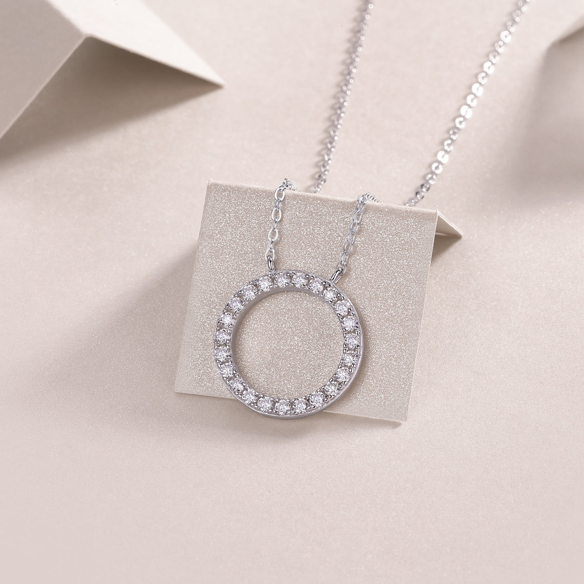 18K Gold Eternity Circle Necklace with Lab-Grown Diamonds