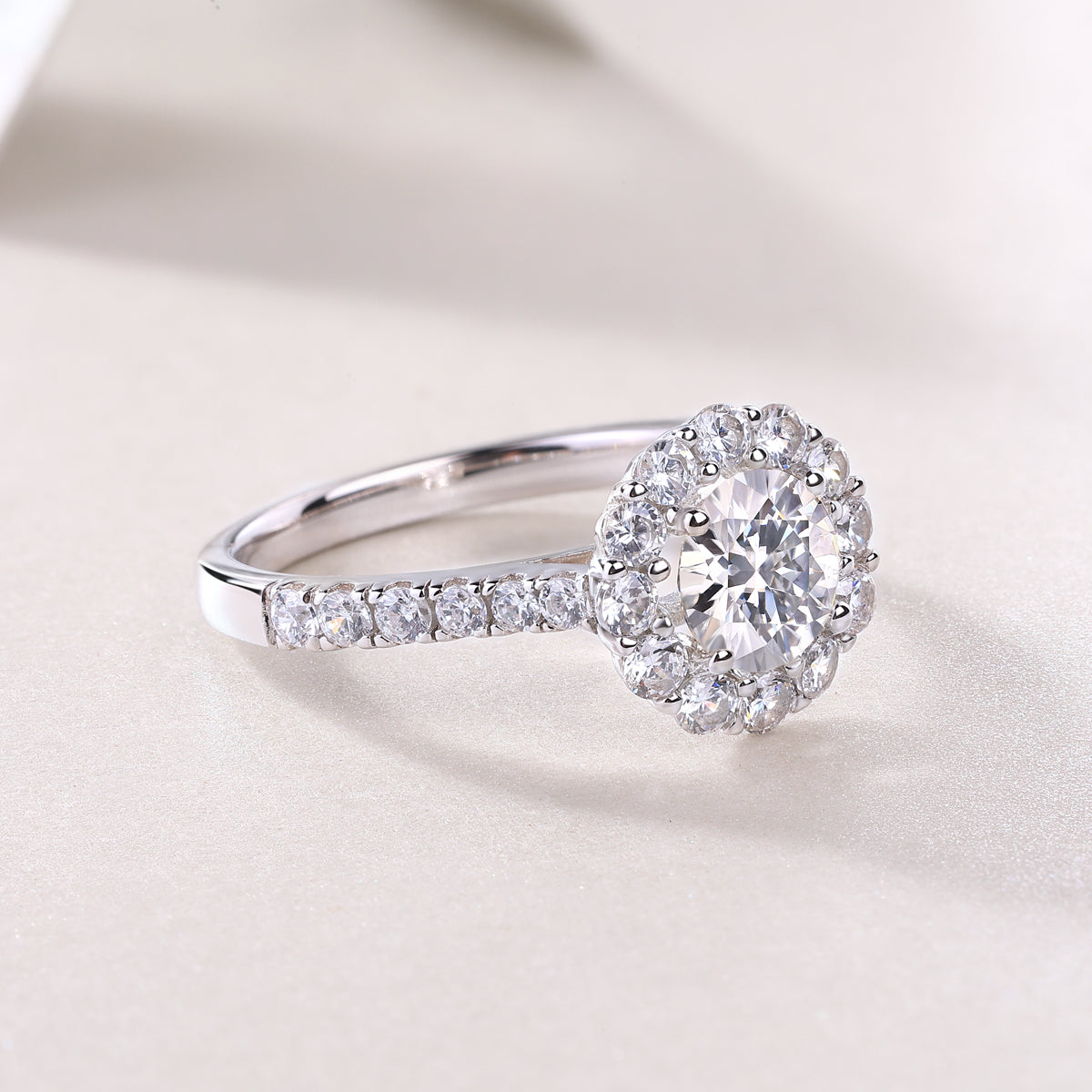 18K Gold Celestia Diamond Ring