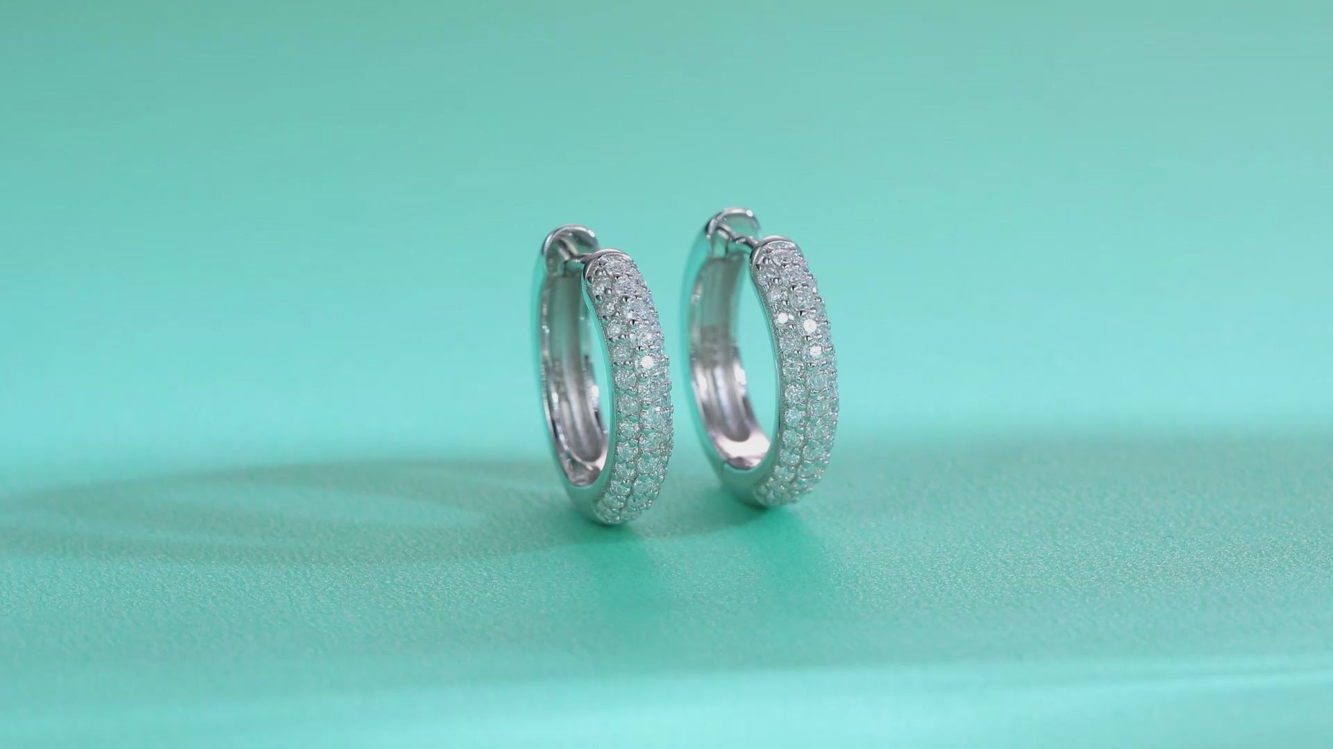 18K Gold Signature Circle Earrings